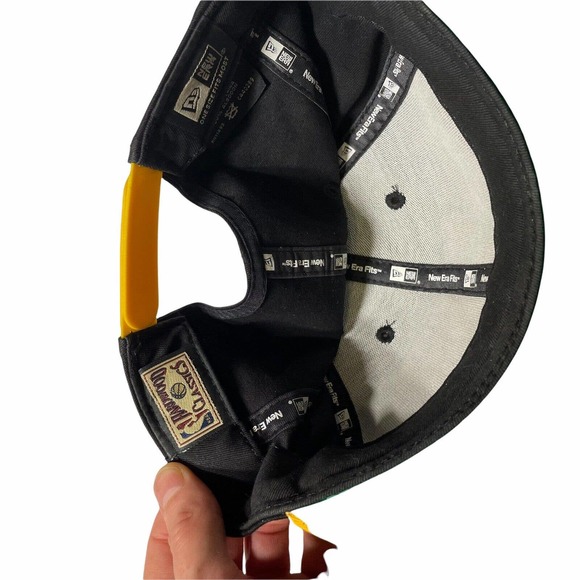 New Era Los Angeles Lakers Black Yellow‎ Snapback 9Fifty Hat Cap - Picture 4 of 5